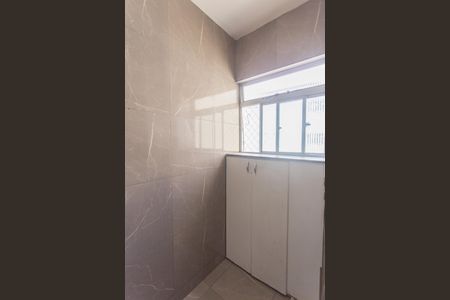 Apartamento à venda com 58m², 2 quartos e 1 vaga Apartamento à venda com 58m², 2 quartos e 1 vagaÁrea de Serviço