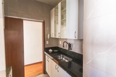 Apartamento à venda com 58m², 2 quartos e 1 vaga Apartamento à venda com 58m², 2 quartos e 1 vagaCozinha
