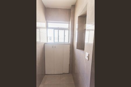 Apartamento à venda com 58m², 2 quartos e 1 vaga Apartamento à venda com 58m², 2 quartos e 1 vagaÁrea de Serviço