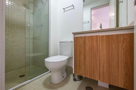 Studio à venda com 30m², 1 quarto e 1 vaga Studio à venda com 30m², 1 quarto e 1 vagaBanheiro