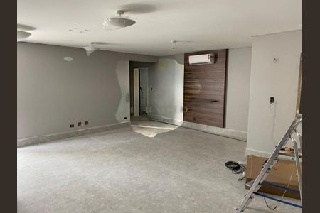 Apartamento à venda com 155m², 3 quartos e 3 vagas