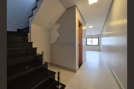 Casa à venda com 177m², 3 quartos e 4 vagas