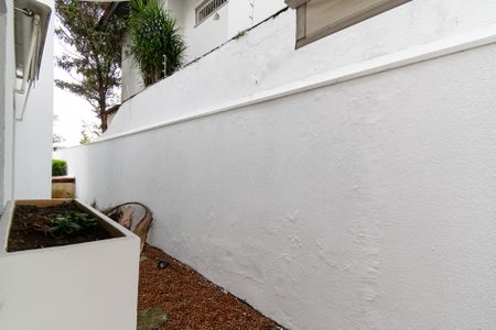 Casa à venda com 400m², 3 quartos e 2 vagas Casa à venda com 400m², 3 quartos e 2 vagasCorredor Externo