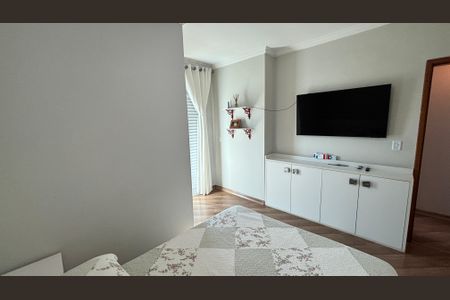 Apartamento à venda com 160m², 3 quartos e 2 vagas Apartamento à venda com 160m², 3 quartos e 2 vagasSuíte 2