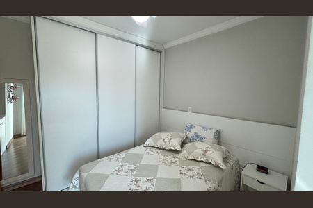 Apartamento à venda com 160m², 3 quartos e 2 vagas Apartamento à venda com 160m², 3 quartos e 2 vagasSuíte 2