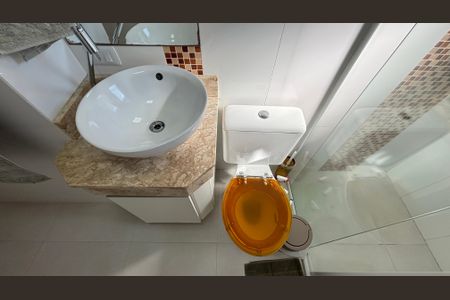 Apartamento à venda com 160m², 3 quartos e 2 vagas Apartamento à venda com 160m², 3 quartos e 2 vagasBanheiro