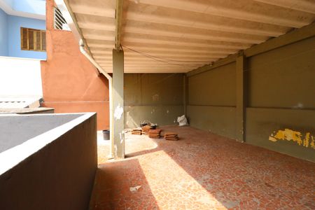 Casa à venda com 150m², 3 quartos e 5 vagasTerraço