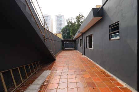 Casa à venda com 150m², 3 quartos e 5 vagasQuintal
