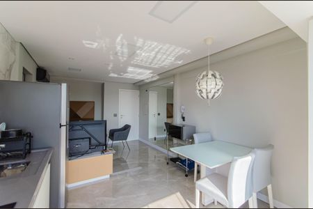 Apartamento à venda com 50m², 2 quartos e 2 vagas Apartamento à venda com 50m², 2 quartos e 2 vagasCozinha