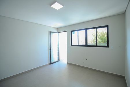 Casa à venda com 196m², 3 quartos e 2 vagas Casa à venda com 196m², 3 quartos e 2 vagasCozinha