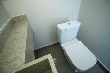 Casa à venda com 196m², 3 quartos e 2 vagas Casa à venda com 196m², 3 quartos e 2 vagasLavabo