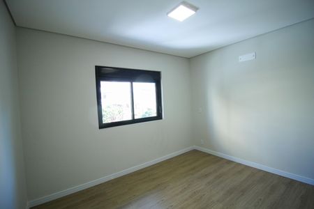 Casa à venda com 196m², 3 quartos e 2 vagas Casa à venda com 196m², 3 quartos e 2 vagasSuíte