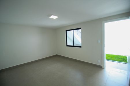 Casa à venda com 196m², 3 quartos e 2 vagas Casa à venda com 196m², 3 quartos e 2 vagasQuarto 4