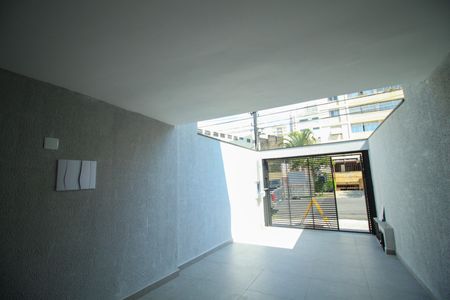Casa à venda com 196m², 3 quartos e 2 vagas Casa à venda com 196m², 3 quartos e 2 vagasGaragem