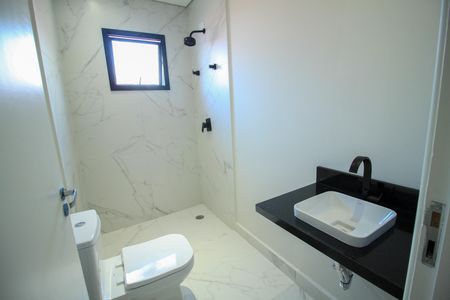 Casa à venda com 196m², 3 quartos e 2 vagas Casa à venda com 196m², 3 quartos e 2 vagasBanheiro Social