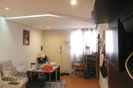 Apartamento à venda com 75m², 2 quartos e sem vagaSala