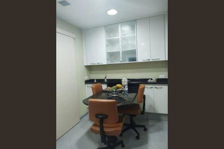 Apartamento à venda com 179m², 4 quartos e 4 vagas
