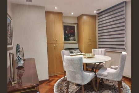 Apartamento à venda com 179m², 4 quartos e 4 vagas