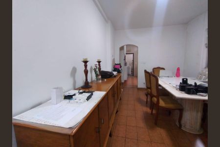 Casa à venda com 424m², 6 quartos e 3 vagas