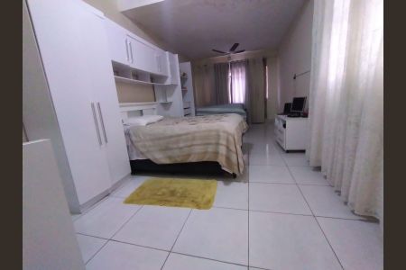 Casa à venda com 424m², 6 quartos e 3 vagas