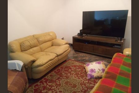 Casa à venda com 185m², 3 quartos e 4 vagas