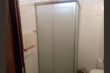 Casa à venda com 185m², 3 quartos e 4 vagas