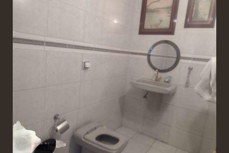 Casa à venda com 320m², 3 quartos e 4 vagas