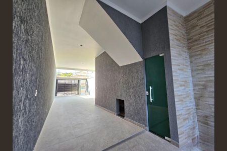 Casa à venda com 143m², 3 quartos e 3 vagas