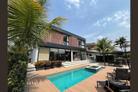 Casa à venda com 500m², 4 quartos e 6 vagas