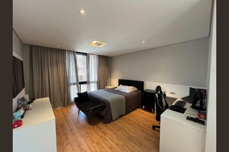 Casa à venda com 500m², 4 quartos e 6 vagas