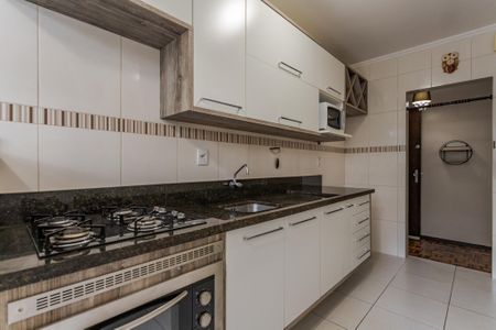 Apartamento à venda com 45m², 1 quarto e 1 vaga Apartamento à venda com 45m², 1 quarto e 1 vagaCozinha e Área de Serviço