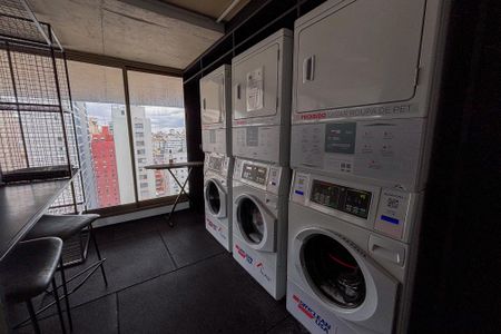 Studio à venda com 23m², 1 quarto e sem vaga Studio à venda com 23m², 1 quarto e sem vagaÁrea comum