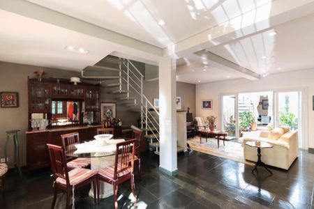 Casa à venda com 240m², 4 quartos e 3 vagasFoto 34