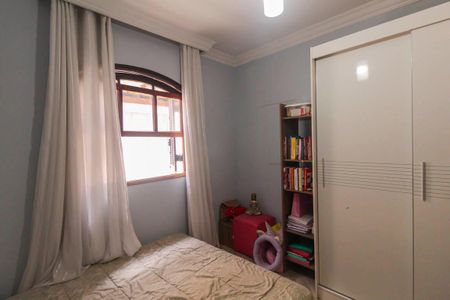 Casa à venda com 240m², 4 quartos e 2 vagasQuarto 3