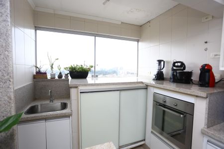 Apartamento à venda com 97m², 3 quartos e 2 vagasÁrea de Serviço