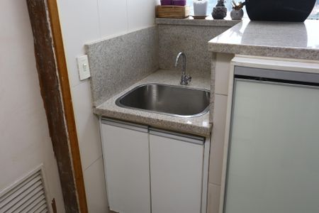 Apartamento à venda com 97m², 3 quartos e 2 vagasÁrea de Serviço