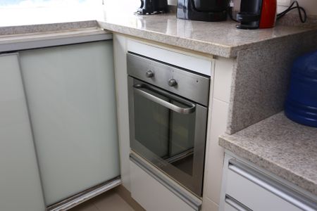 Apartamento à venda com 97m², 3 quartos e 2 vagasCozinha