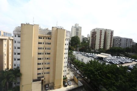 Apartamento à venda com 97m², 3 quartos e 2 vagasVista da Sala de Jantar