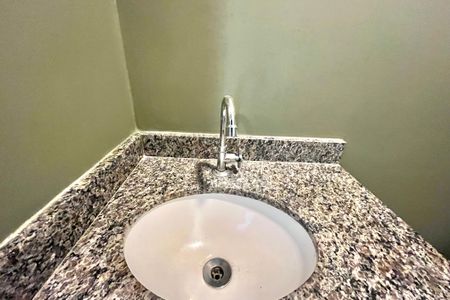 Apartamento à venda com 35m², 1 quarto e sem vagaBanheiro 