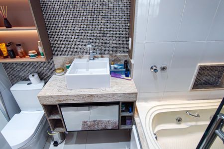 Apartamento à venda com 150m², 3 quartos e 2 vagasBanheiro da Suíte