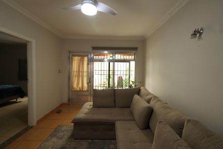 Casa à venda com 480m², 3 quartos e 3 vagasSala