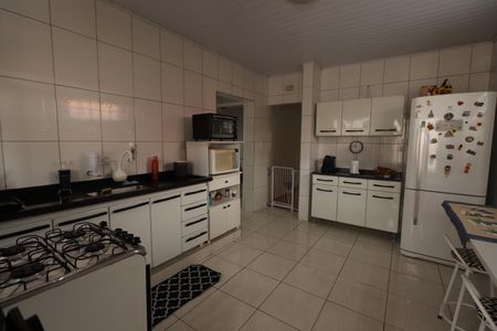 Casa à venda com 480m², 3 quartos e 3 vagasCozinha