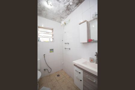 Casa à venda com 244m², 2 quartos e sem vaga Casa à venda com 244m², 2 quartos e sem vagaBanheiro da Suíte