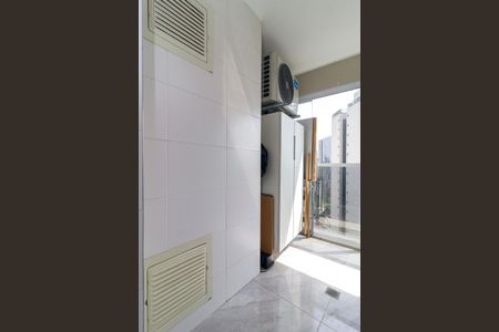 Apartamento à venda com 55m², 1 quarto e 1 vaga Apartamento à venda com 55m², 1 quarto e 1 vagaÁrea de Serviço