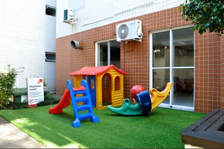 Apartamento à venda com 61m², 2 quartos e 1 vaga Apartamento à venda com 61m², 2 quartos e 1 vagaPlayground