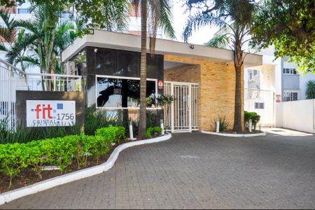 Apartamento à venda com 61m², 2 quartos e 1 vaga Apartamento à venda com 61m², 2 quartos e 1 vagaPortaria