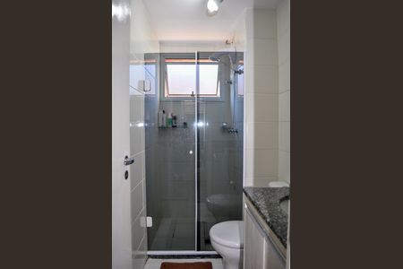 Apartamento à venda com 61m², 2 quartos e 1 vaga Apartamento à venda com 61m², 2 quartos e 1 vagaBanheiro