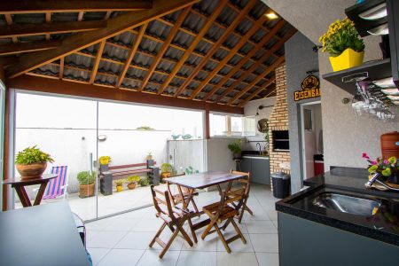 Apartamento à venda com 82m², 2 quartos e 2 vagas Apartamento à venda com 82m², 2 quartos e 2 vagasÁrea de serviço/Espaço gourmet