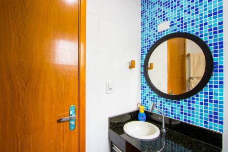 Apartamento à venda com 82m², 2 quartos e 2 vagas Apartamento à venda com 82m², 2 quartos e 2 vagasBanheiro