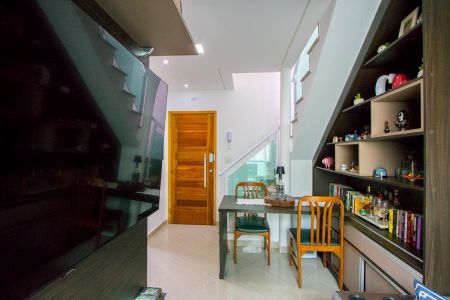 Apartamento à venda com 82m², 2 quartos e 2 vagas Apartamento à venda com 82m², 2 quartos e 2 vagasSala